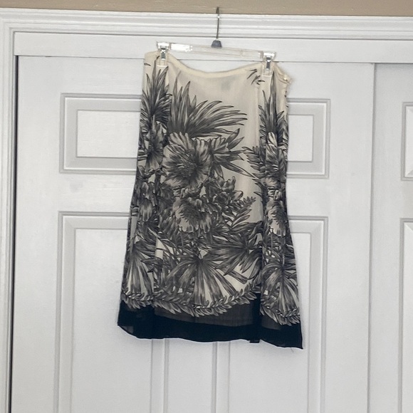 Lined Skirt - Picture 1 of 3